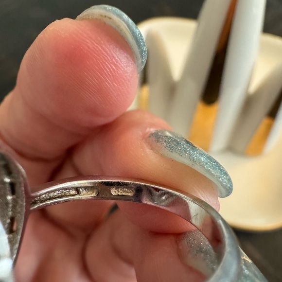 Silver teardrop ring Sz 6.5 - Picture 4 of 5